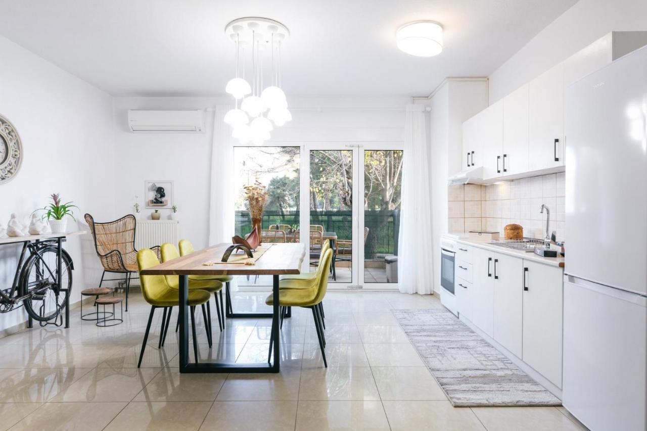 Grand Lux Apartment سيرس المظهر الخارجي الصورة