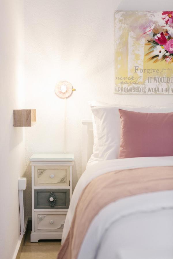 Grand Lux Apartment سيرس المظهر الخارجي الصورة