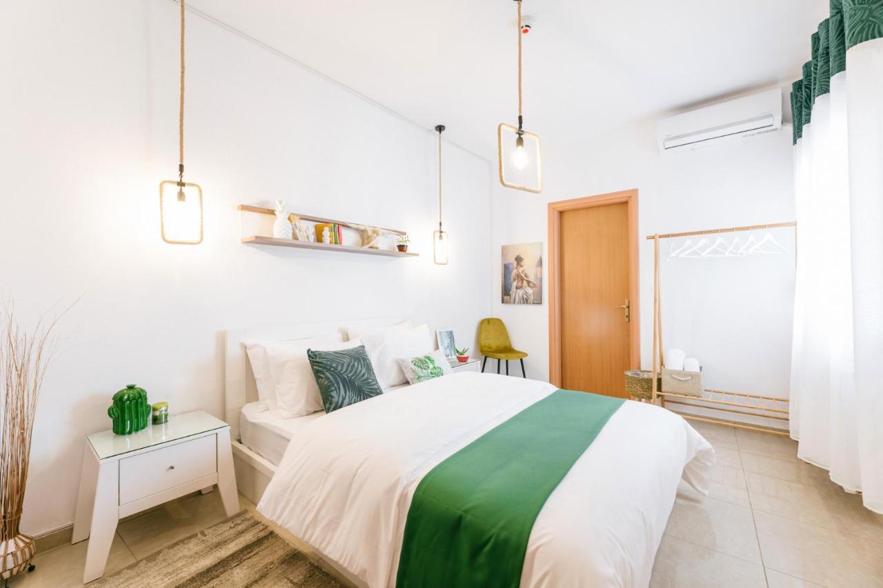 Grand Lux Apartment سيرس المظهر الخارجي الصورة